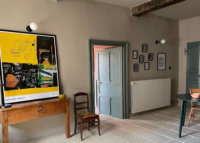 Oli - D'hotes Coeur De Village A Roquecor, 2 Personnes, 75 M2 Roquecor