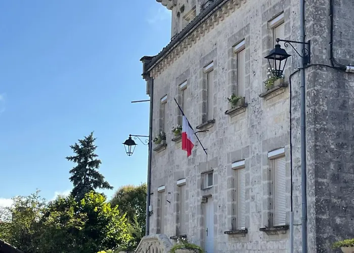 Nocleg ze śniadaniem Oli - D'hotes Coeur De Village A Roquecor, 2 Personnes, 75 M2